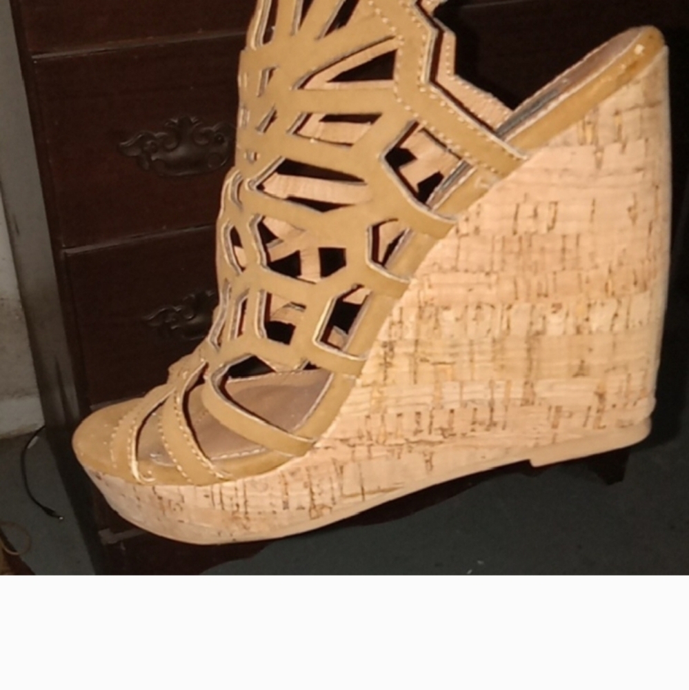 Tan Cut-Out Platform Wedge Sandals with Cork Heel Bohemian Beachy Casual Wedge - Picture 16 of 16